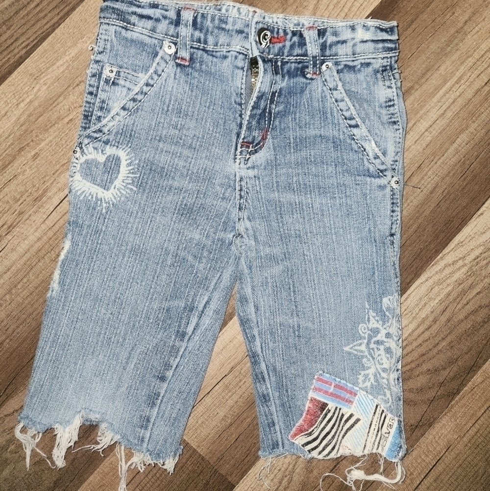 Guess Long Length Denim Red White Blue Distressed Shorts Size 5
